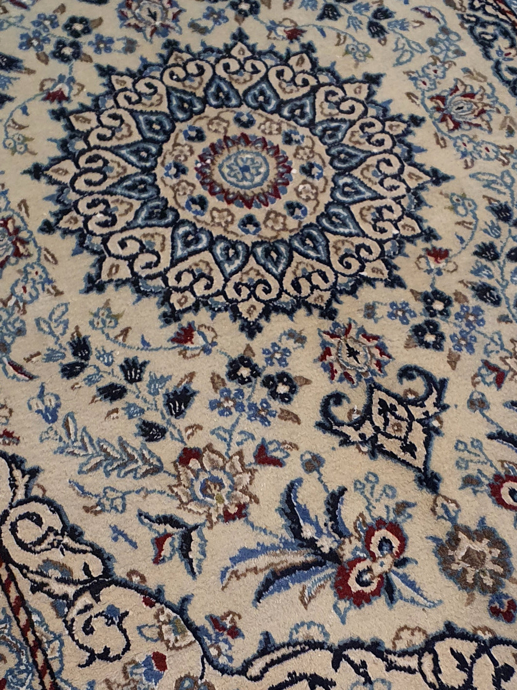 Persian Nain Design Cream and Light Blue - 2.10 x 4.6 FT - AR3440