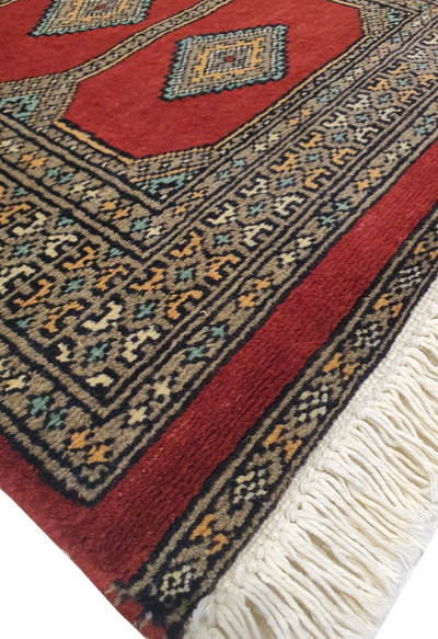 SUPERFINE BUKHARA RED WITH 5 MEDALLION & GREY BORDER - AR3989