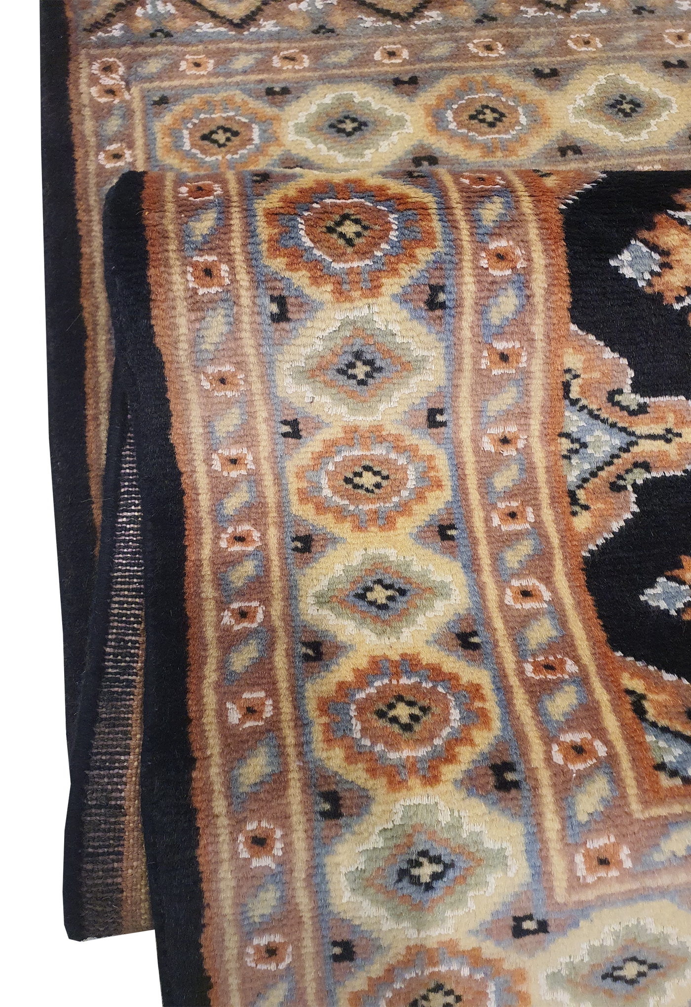 SUPERFINE BUKHARA BLACK ALLOVER DIAMOND DESIGN WITH SILK - AR4001