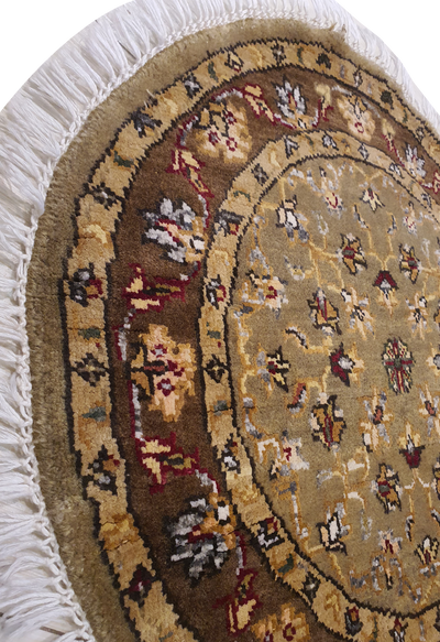 Indo Kazak Round Carpet Design Light Cream and Rust - AR1665