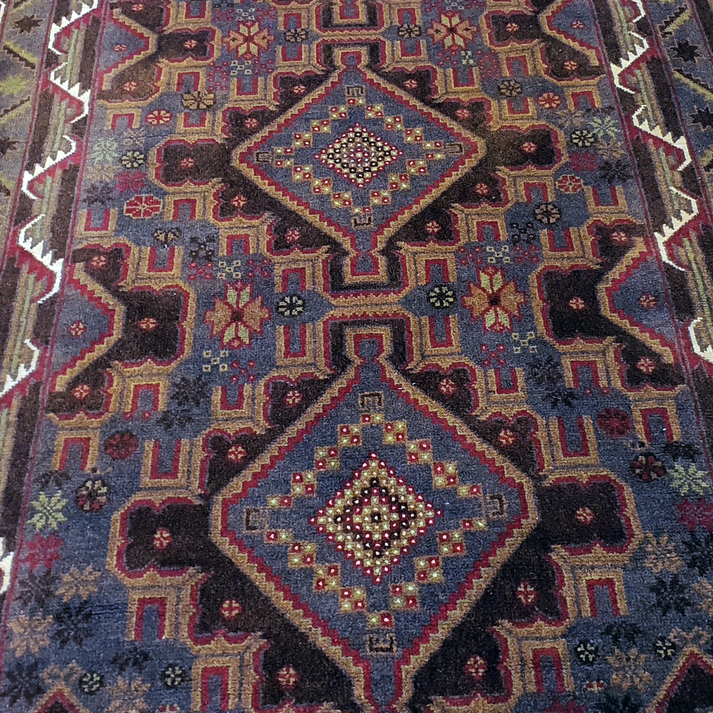 Persian Tribal Balouch Design with 3 Medallion - AR2516