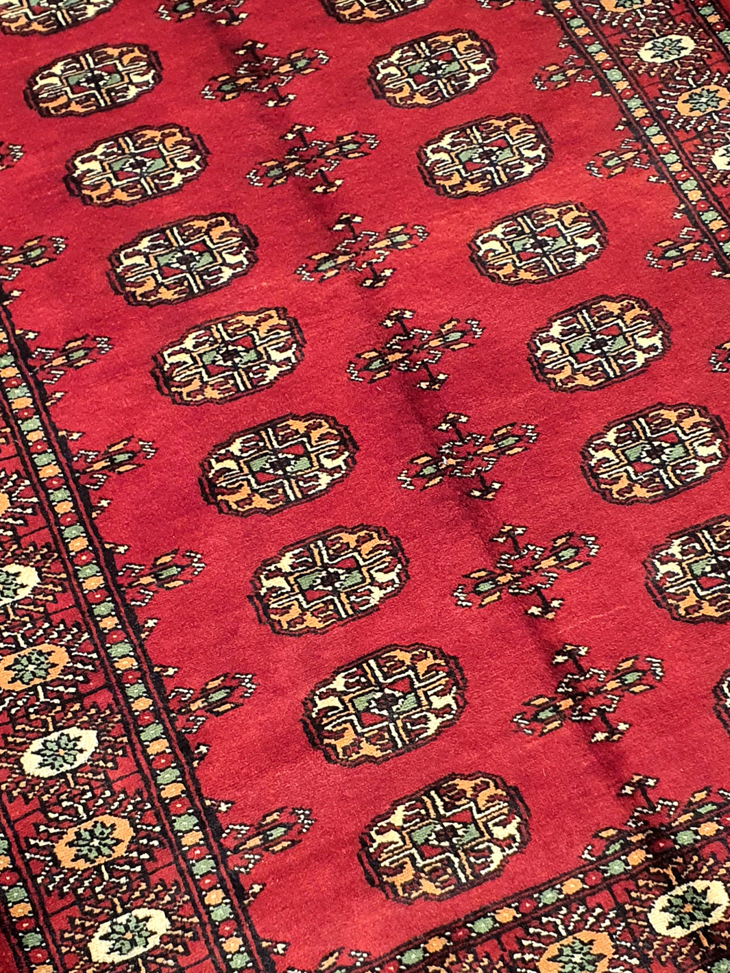 Persian Bukharah Small Rug - 3.01 X 5.03 FT - AR2224