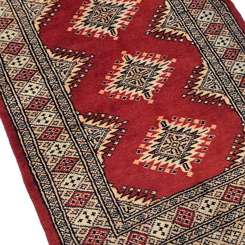 Hand-Knotted Caucasian Design with Medallion - AR3707