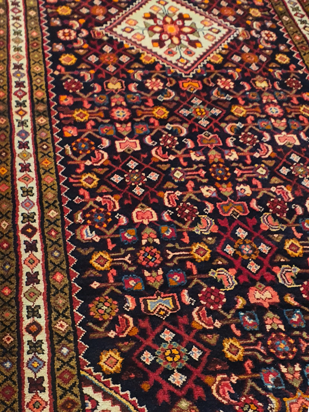 Persian Bidjar Runner Design - AR3538