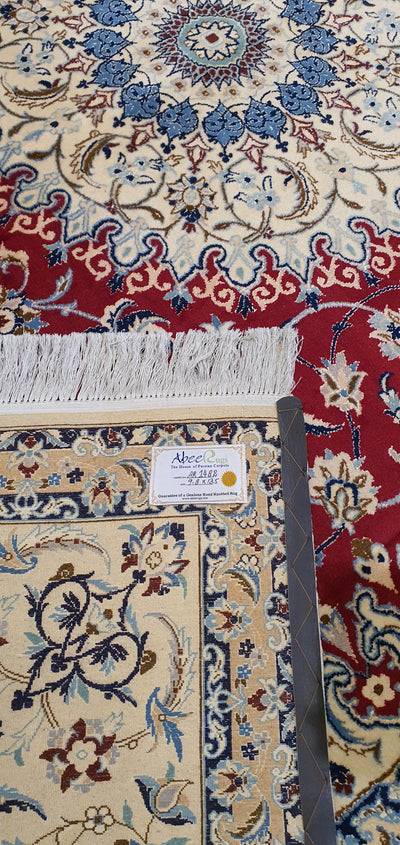 Persian Nain Silk and Wool Oval Design - AR1482