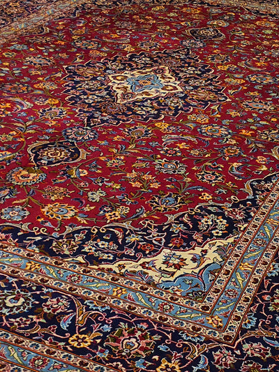 Persian Keshan Red, Blue, And White Medallion - 9.10 X 12.10 FT - AR0399