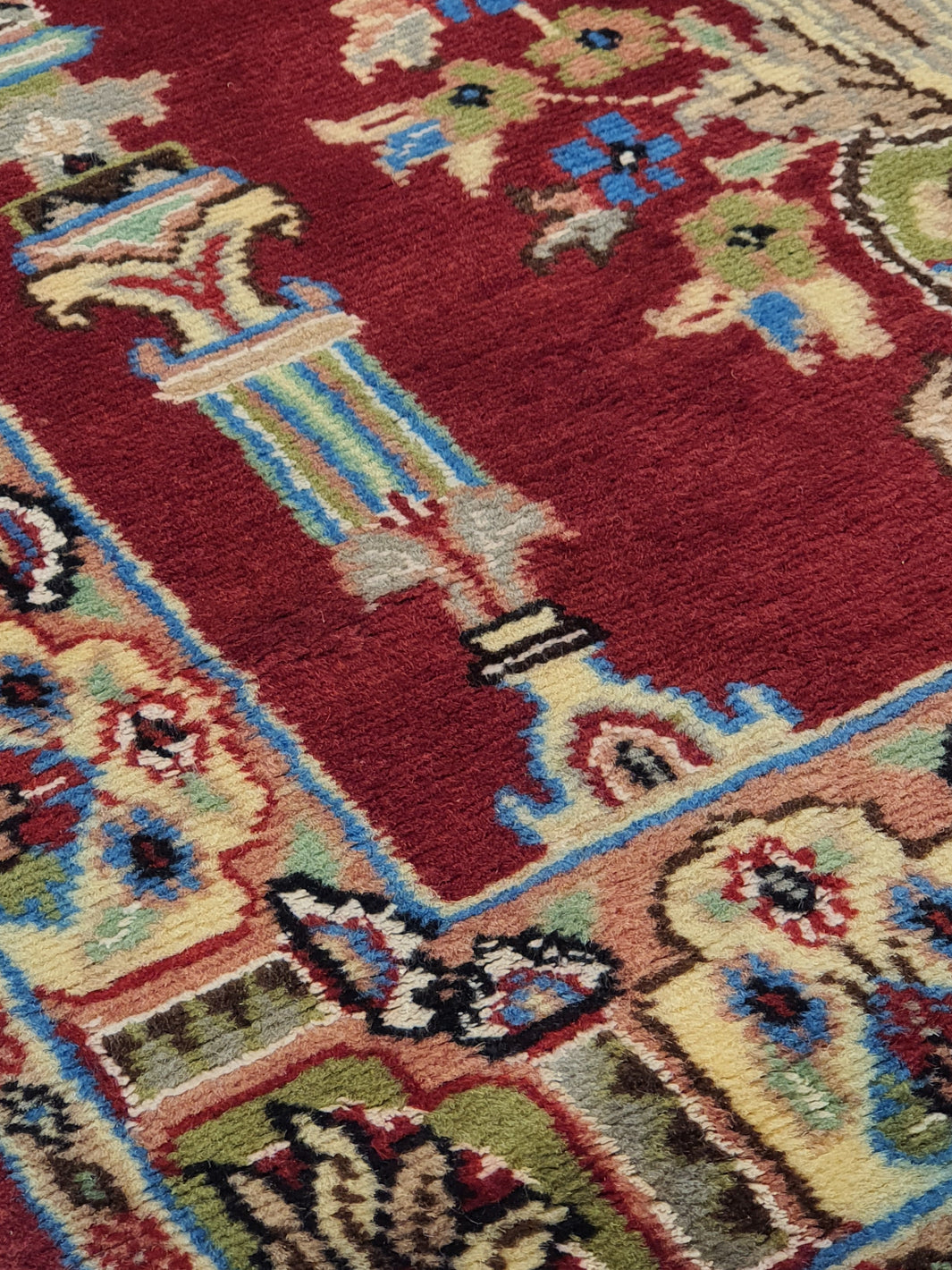 Prayer Rug with Guldasta Design  Maroon - AR3800