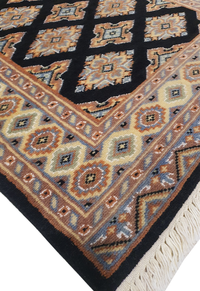 SUPERFINE BUKHARA BLACK ALLOVER DIAMOND DESIGN WITH SILK - AR4001