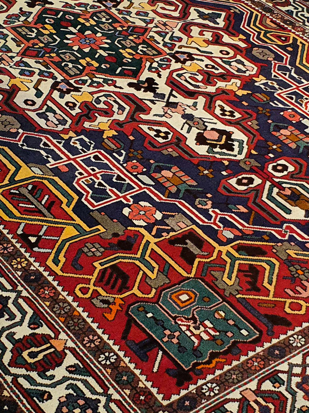 Persian Hamadan Tribal Wool Carpet - 7 X 10.0 FT - AR3585