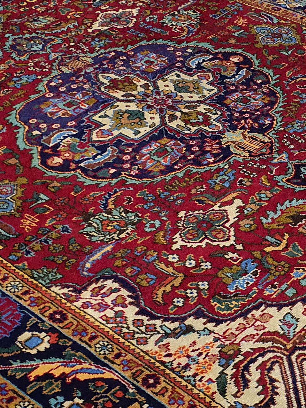 Superfine Persian Tabriz - AR0430