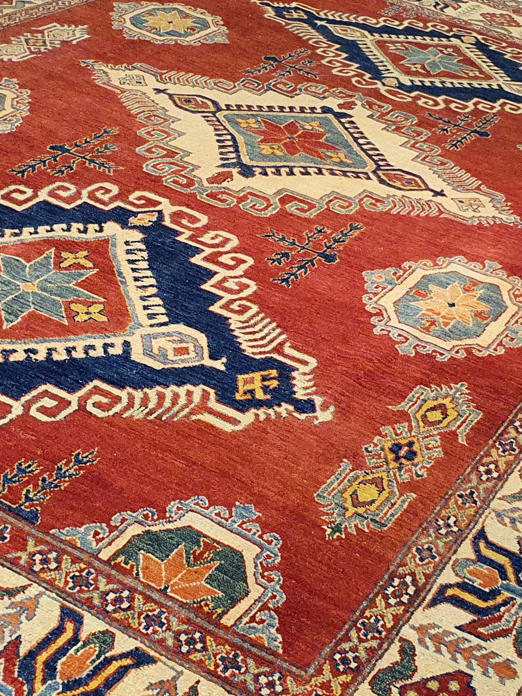 Persian Khazak With 3 Centre Medallion - AR0947