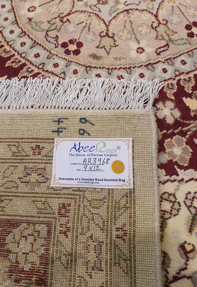 SUPERFINE PAK PERSIAN ISFAHAN CENTRE MEDALLION CREAM WITH RUST BORDER MADE OF BABY LAMBS WOOL - AR3968