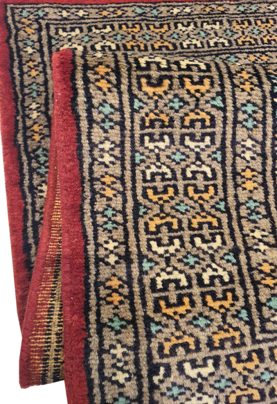 SUPERFINE BUKHARA RED WITH 5 MEDALLION & GREY BORDER - AR3989