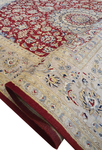 Persian Isfahan -AR2160