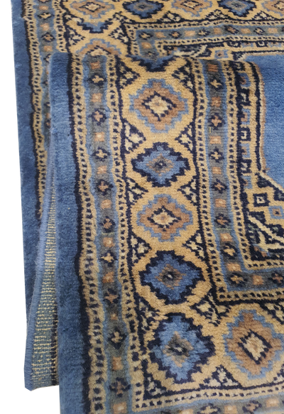 SUPERFINE BUKHARA LIGHT BLUE WITH 3 MEDALLION CREAM & GREY BORDER - AR3986