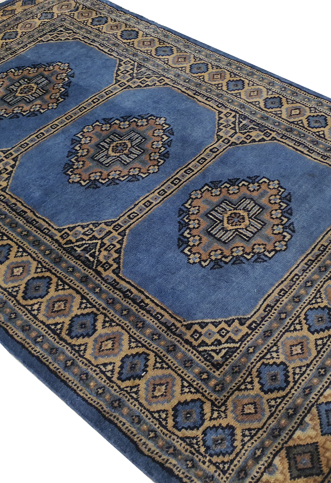 SUPERFINE BUKHARA LIGHT BLUE WITH 3 MEDALLION CREAM & GREY BORDER - AR3986