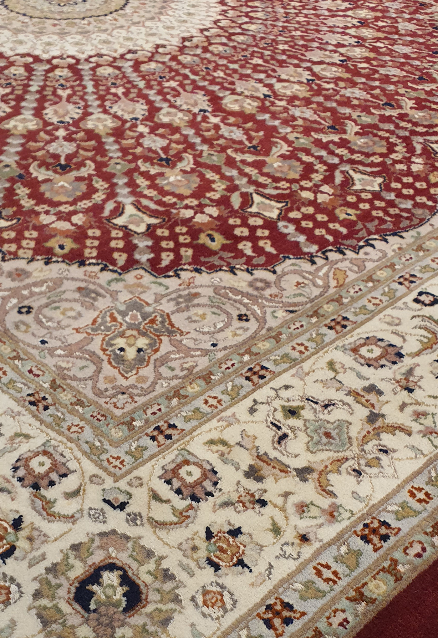 SUPERFINE HAND-KNOTTED DK AUBUSSON DOME MEDALLION - AR3173T