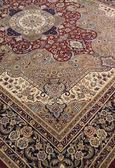 SUPERFINE PAK PERSIAN AUBUSSON KIRMAN WOOL WITH A LONG RED MEDALLION & BLURRED BORDER - AR3973