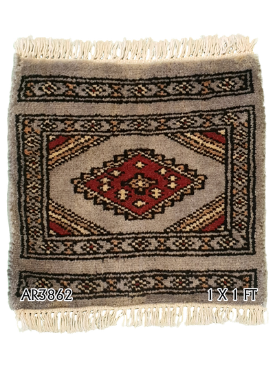 Single Knot Diamond Center Design - AR3825