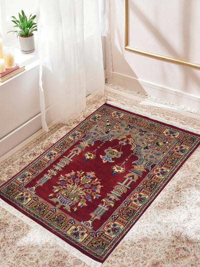 Prayer Rug with Guldasta Design  Maroon - AR3800