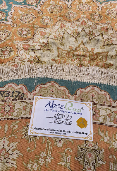 Qum Silk On Silk Round - AR3170
